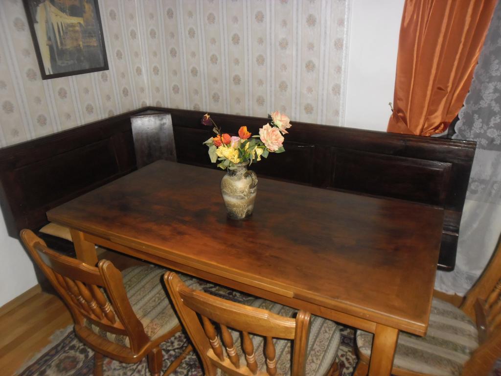 Schloss Weichs Zu Regensburg Mit 2Schlafzimmer Parkplatz Internet 75Qm Zentrum 外观 照片
